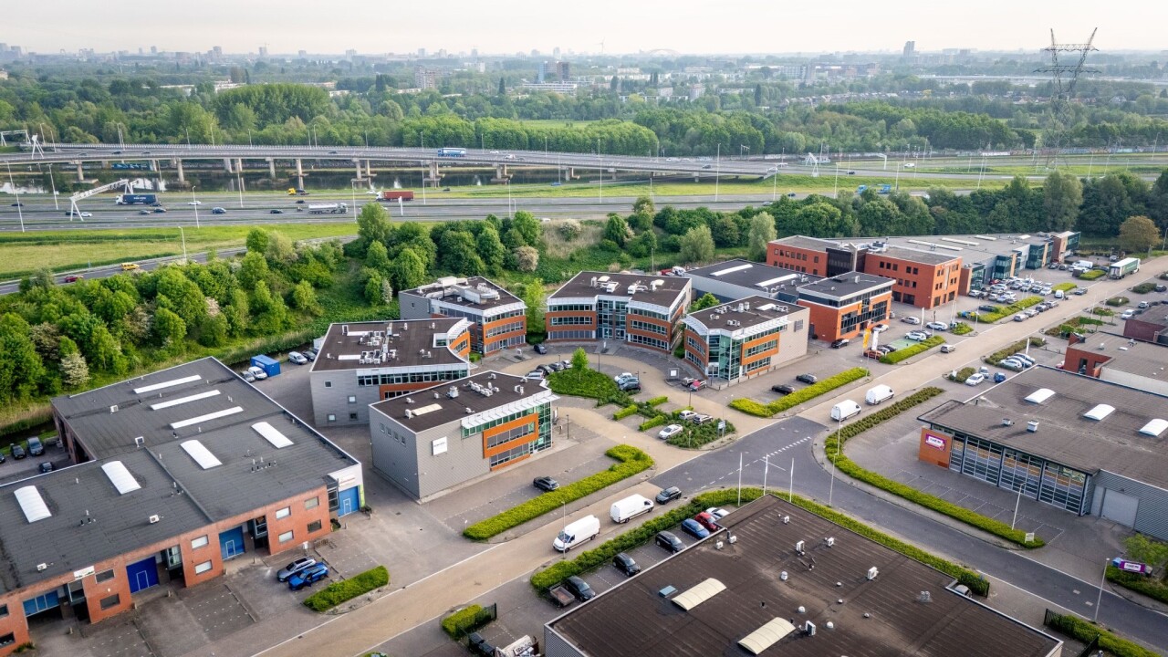 3 Van Vulpen Barendrecht