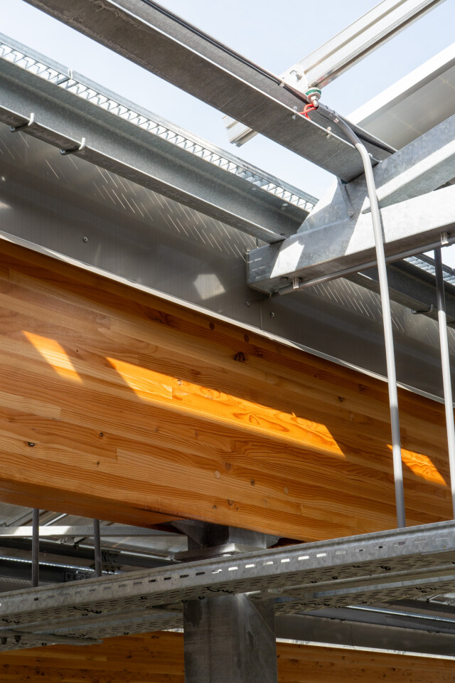45 PWC overkapping parkeergarage Amsterdam