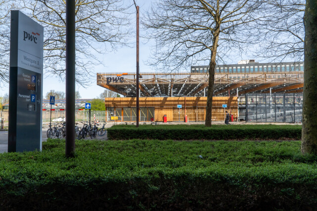 51 PWC overkapping parkeergarage Amsterdam