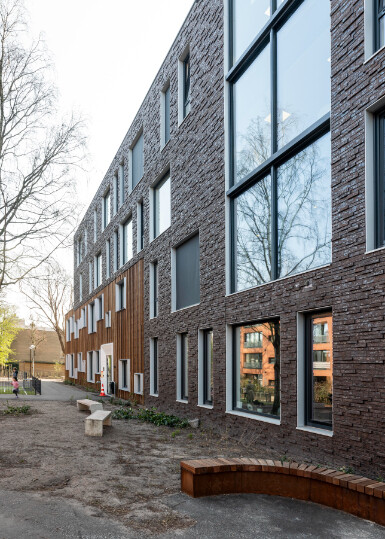 AICS, Amsterdam 3594