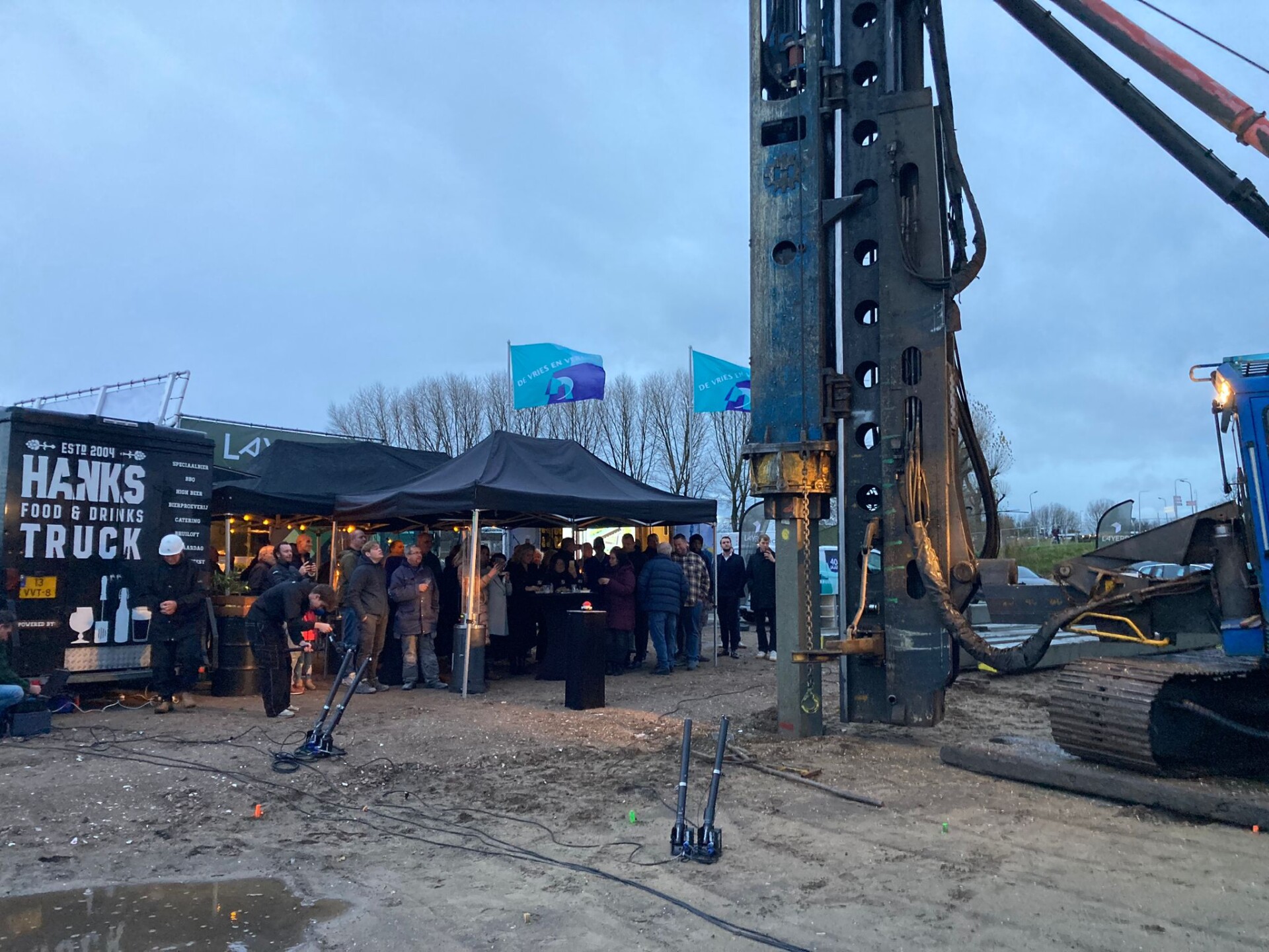Eerste paal   Layers Moordrecht