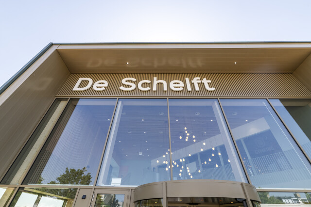 Herbouw zwembad de Schelft   Noordwijkerhout 0604