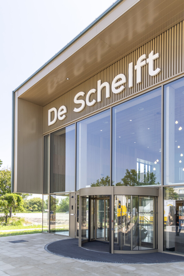 Herbouw zwembad de Schelft   Noordwijkerhout 0643