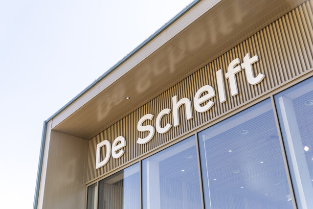 Herbouw zwembad de Schelft   Noordwijkerhout 0645