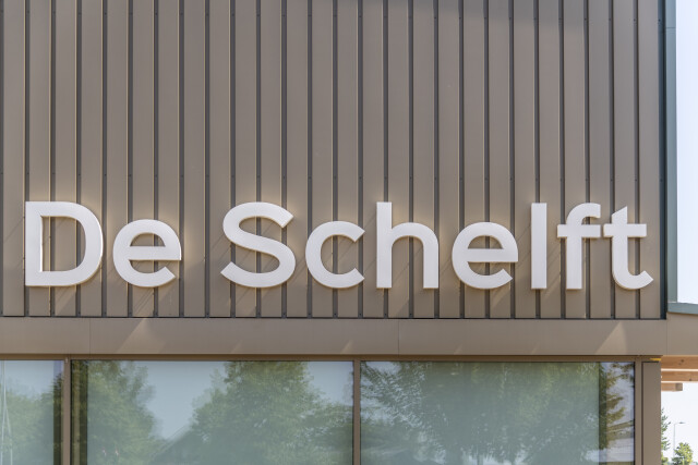 Herbouw zwembad de Schelft   Noordwijkerhout 0656