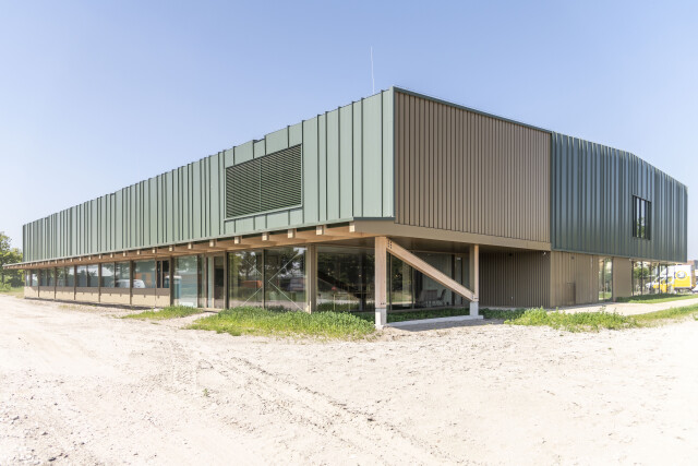 Herbouw zwembad de Schelft   Noordwijkerhout 0660